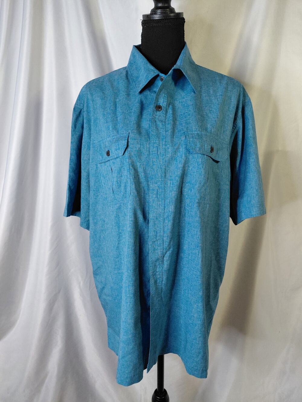 MEN'S CROFT AND BARROW BUTTON UP